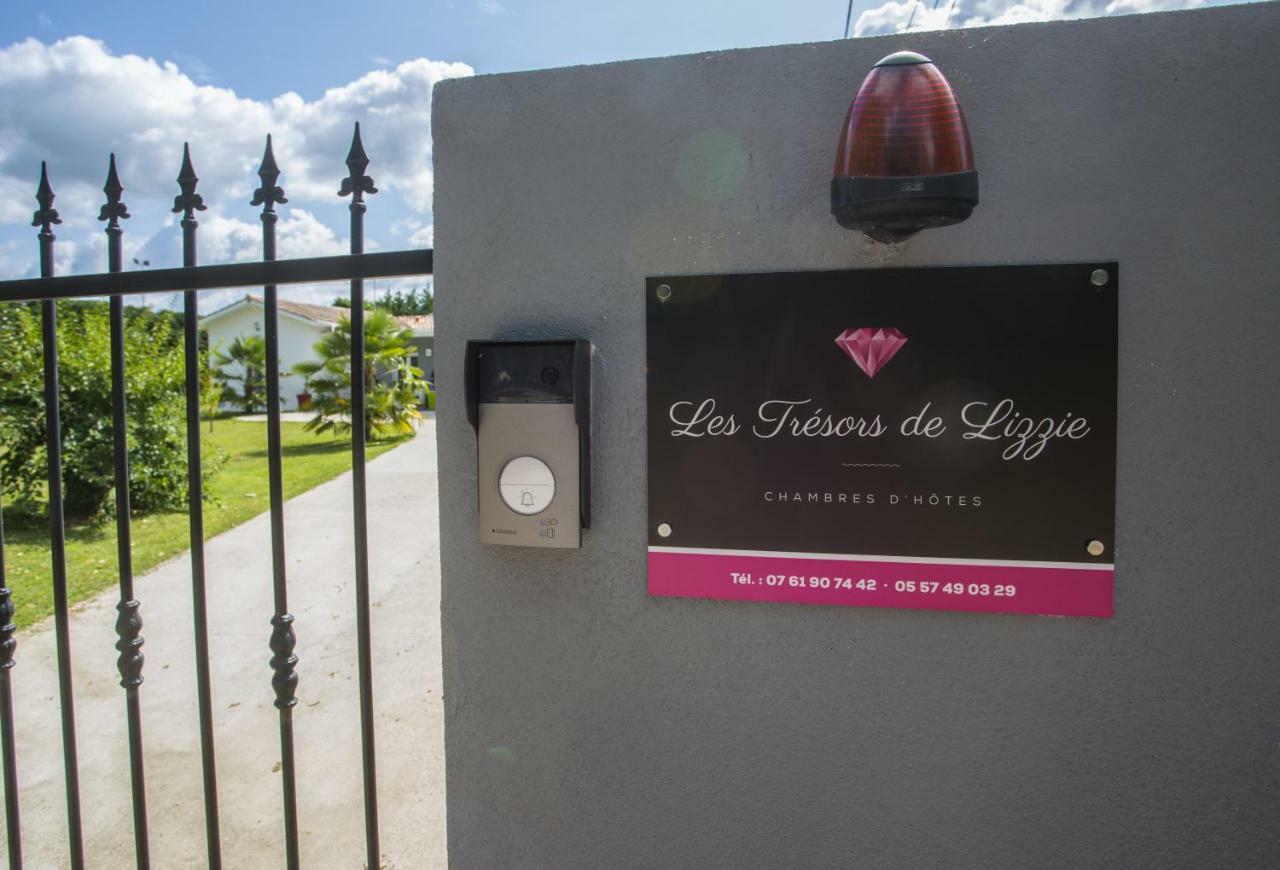 Les Tresors De Lizzie Hotell Coutras Exteriör bild